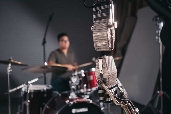 r44-blumlein-drums-distant-room23AE8EE0-498F-B457-B0D8-E527425C69A4.jpg